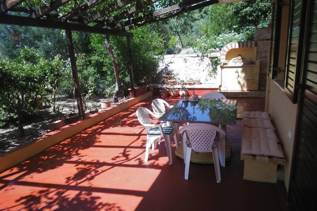 "Klio" Appartment ニキティ エクステリア 写真