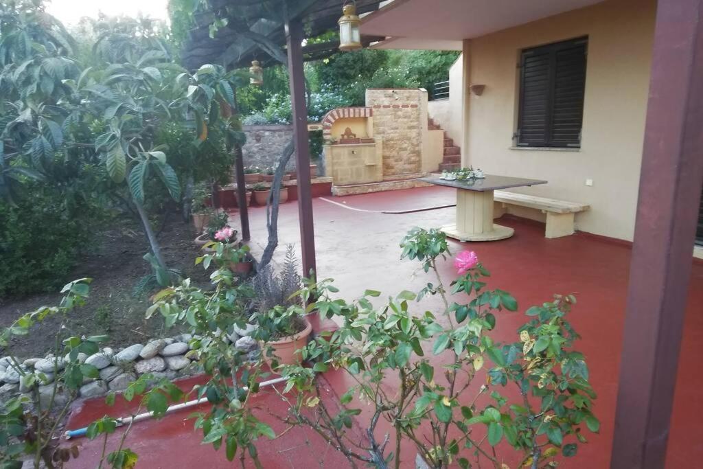 "Klio" Appartment ニキティ エクステリア 写真